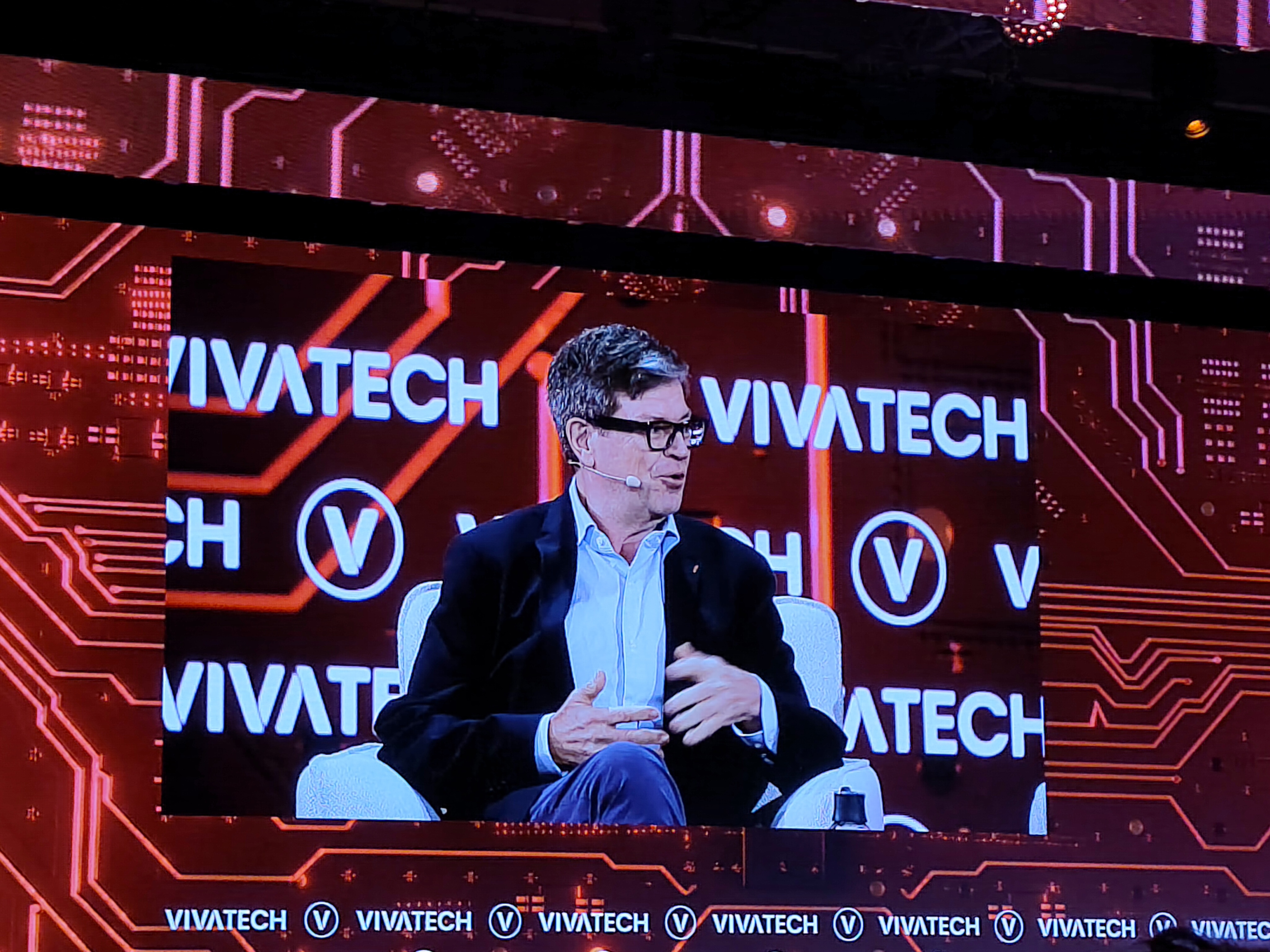 Yann LeCun en conversation avec Steven Levy : VivaTech Theater